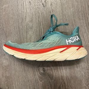 Hoka Clifton